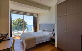 Hotel Le Roi